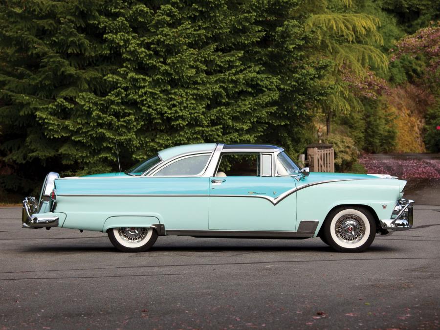 Ford Fairlane Crown Victoria Skyliner 1955 года  (фото 2 из 36)